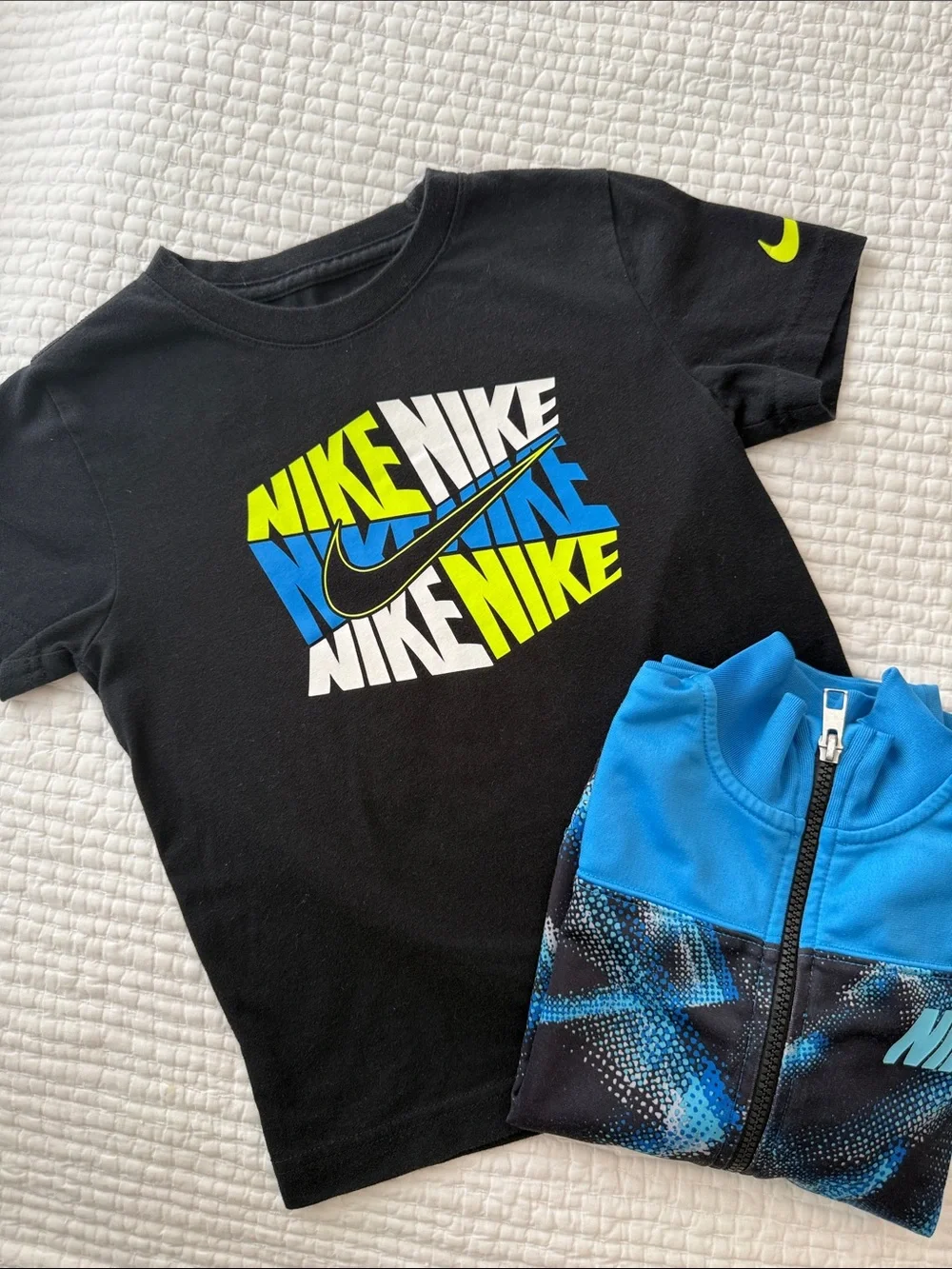 Nike Kids Blue Graphic Zip-Up Jacket and Tee